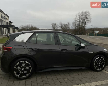 Черный Фольксваген ID.3, объемом двигателя 0 л и пробегом 161 тыс. км за 14950 $, фото 32 на Automoto.ua