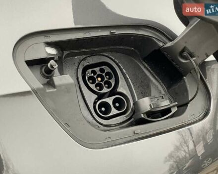 Черный Фольксваген ID.3, объемом двигателя 0 л и пробегом 68 тыс. км за 18650 $, фото 69 на Automoto.ua