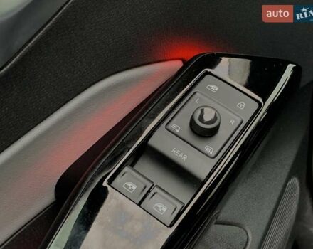 Черный Фольксваген ID.3, объемом двигателя 0 л и пробегом 153 тыс. км за 16655 $, фото 38 на Automoto.ua