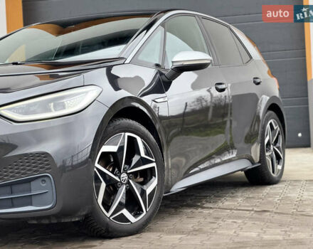 Чорний Фольксваген ID.3, об'ємом двигуна 0 л та пробігом 200 тис. км за 13999 $, фото 10 на Automoto.ua