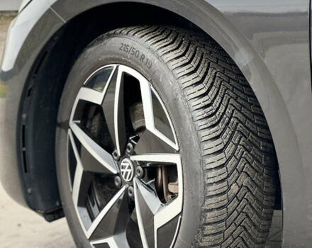 Чорний Фольксваген ID.3, об'ємом двигуна 0 л та пробігом 200 тис. км за 13999 $, фото 11 на Automoto.ua