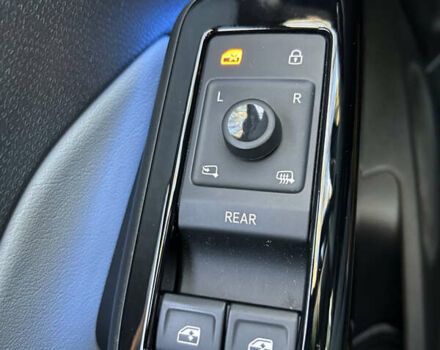 Черный Фольксваген ID.3, объемом двигателя 0 л и пробегом 88 тыс. км за 17360 $, фото 22 на Automoto.ua