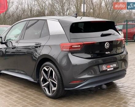 Черный Фольксваген ID.3, объемом двигателя 0 л и пробегом 153 тыс. км за 16655 $, фото 17 на Automoto.ua