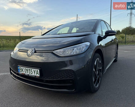 Черный Фольксваген ID.3, объемом двигателя 0 л и пробегом 18 тыс. км за 16990 $, фото 4 на Automoto.ua