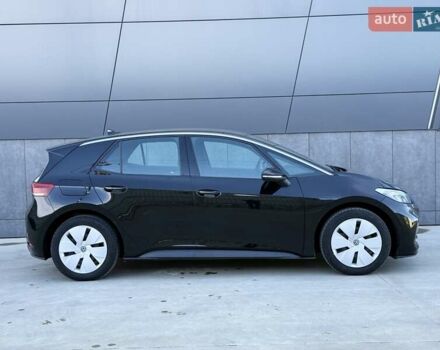 Черный Фольксваген ID.3, объемом двигателя 0 л и пробегом 7 тыс. км за 23799 $, фото 14 на Automoto.ua