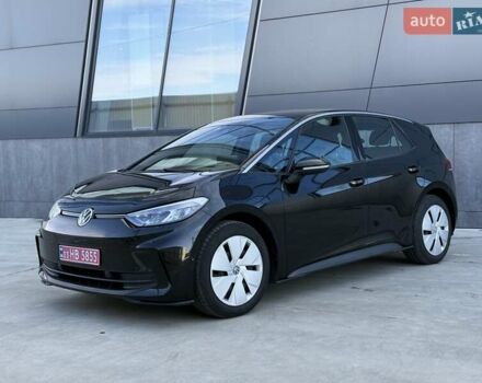 Черный Фольксваген ID.3, объемом двигателя 0 л и пробегом 7 тыс. км за 23023 $, фото 2 на Automoto.ua