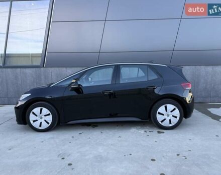 Черный Фольксваген ID.3, объемом двигателя 0 л и пробегом 7 тыс. км за 23799 $, фото 27 на Automoto.ua