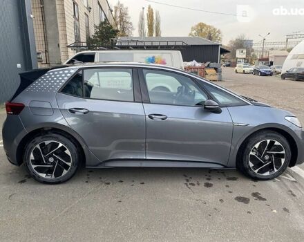 Фольксваген ID.3 2022 у Києві на Automoto.ua Фольксваген ID.3, об'ємом двигуна 0 л та пробігом 1 тис. км за 27500 $, фото 9 на Automoto.ua