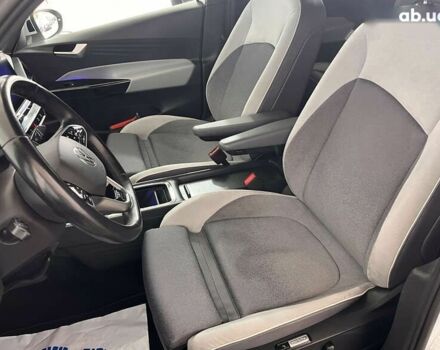 Фольксваген ID.3, объемом двигателя 0 л и пробегом 103 тыс. км за 17950 $, фото 5 на Automoto.ua