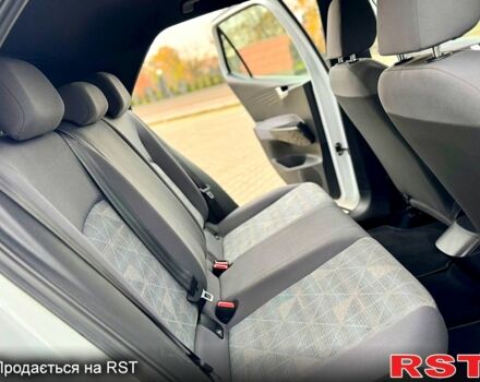 Фольксваген ID.3, об'ємом двигуна 0.15 л та пробігом 185 тис. км за 14950 $, фото 11 на Automoto.ua