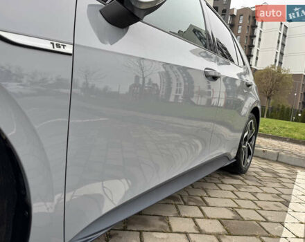 Серый Фольксваген ID.3, объемом двигателя 0 л и пробегом 107 тыс. км за 16999 $, фото 26 на Automoto.ua