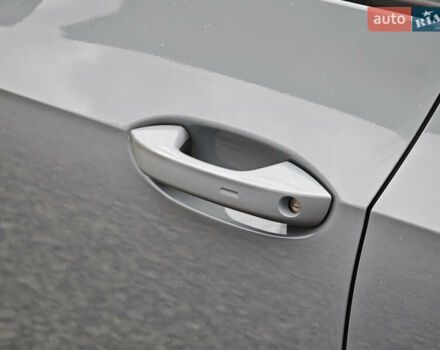 Фольксваген ID.3 2020 в Луцке на Automoto.ua Серый Фольксваген ID.3, объемом двигателя 0 л и пробегом 173 тыс. км за 16699 $, фото 14 на Automoto.ua