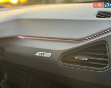 Серый Фольксваген ID.3, объемом двигателя 0 л и пробегом 186 тыс. км за 15900 $, фото 8 на Automoto.ua