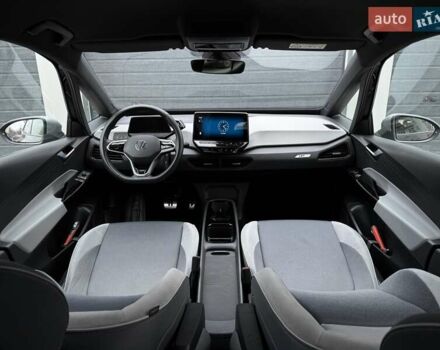 Серый Фольксваген ID.3, объемом двигателя 0 л и пробегом 99 тыс. км за 16800 $, фото 45 на Automoto.ua