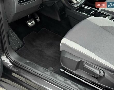 Серый Фольксваген ID.3, объемом двигателя 0 л и пробегом 100 тыс. км за 16999 $, фото 45 на Automoto.ua