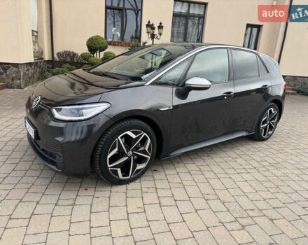 Серый Фольксваген ID.3, объемом двигателя 0 л и пробегом 97 тыс. км за 16900 $, фото 2 на Automoto.ua