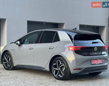 Серый Фольксваген ID.3, объемом двигателя 0 л и пробегом 91 тыс. км за 16999 $, фото 18 на Automoto.ua