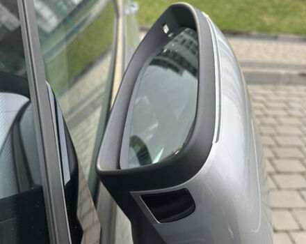 Серый Фольксваген ID.3, объемом двигателя 0 л и пробегом 160 тыс. км за 17200 $, фото 30 на Automoto.ua