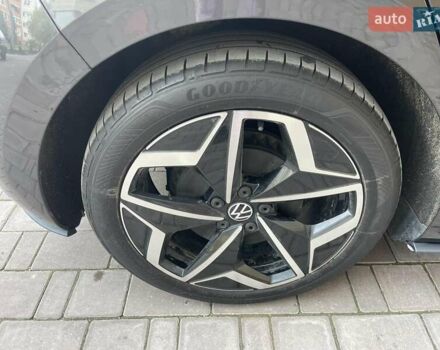 Сірий Фольксваген ID.3, об'ємом двигуна 0 л та пробігом 129 тис. км за 18500 $, фото 20 на Automoto.ua