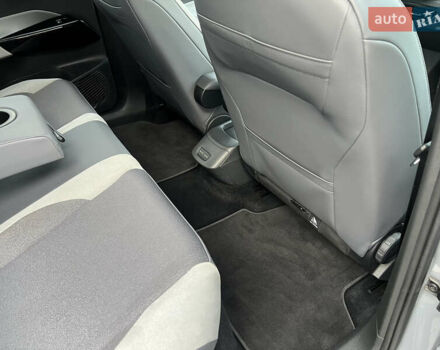 Серый Фольксваген ID.3, объемом двигателя 0 л и пробегом 117 тыс. км за 17300 $, фото 69 на Automoto.ua