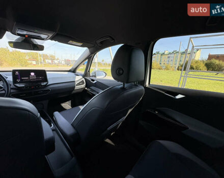 Серый Фольксваген ID.3, объемом двигателя 0 л и пробегом 141 тыс. км за 16500 $, фото 46 на Automoto.ua