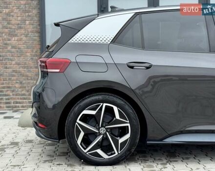 Серый Фольксваген ID.3, объемом двигателя 0 л и пробегом 100 тыс. км за 16999 $, фото 34 на Automoto.ua