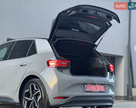 Серый Фольксваген ID.3, объемом двигателя 0 л и пробегом 91 тыс. км за 16999 $, фото 22 на Automoto.ua