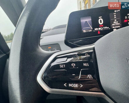 Серый Фольксваген ID.3, объемом двигателя 0 л и пробегом 129 тыс. км за 17600 $, фото 53 на Automoto.ua