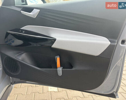 Фольксваген ID.3 2020 в Коломые на Automoto.ua Серый Фольксваген ID.3, объемом двигателя 0 л и пробегом 214 тыс. км за 14999 $, фото 29 на Automoto.ua