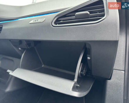 Серый Фольксваген ID.3, объемом двигателя 0 л и пробегом 107 тыс. км за 16999 $, фото 100 на Automoto.ua