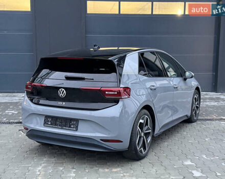 Серый Фольксваген ID.3, объемом двигателя 0 л и пробегом 109 тыс. км за 16900 $, фото 3 на Automoto.ua