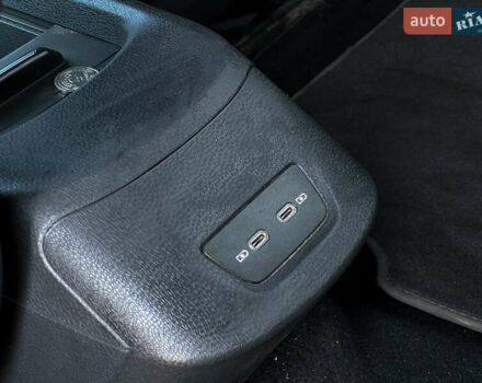 Серый Фольксваген ID.3, объемом двигателя 0 л и пробегом 58 тыс. км за 17800 $, фото 34 на Automoto.ua