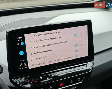 Фольксваген ID.3 2020 в Луцке на Automoto.ua Серый Фольксваген ID.3, объемом двигателя 0 л и пробегом 173 тыс. км за 16699 $, фото 50 на Automoto.ua