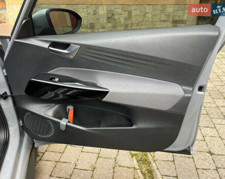 Фольксваген ID.3 2020 в Коломые на Automoto.ua Серый Фольксваген ID.3, объемом двигателя 0 л и пробегом 87 тыс. км за 16450 $, фото 35 на Automoto.ua