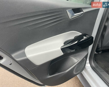 Сірий Фольксваген ID.3, об'ємом двигуна 0 л та пробігом 100 тис. км за 17000 $, фото 32 на Automoto.ua