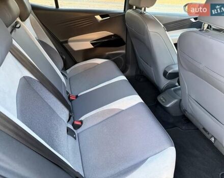 Сірий Фольксваген ID.3, об'ємом двигуна 0 л та пробігом 135 тис. км за 17900 $, фото 57 на Automoto.ua