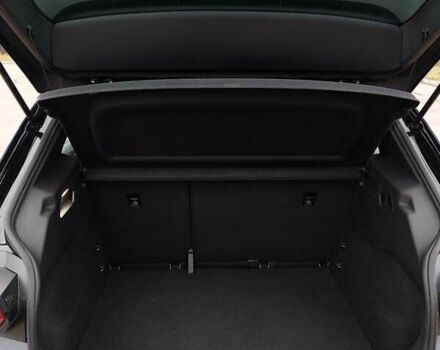 Серый Фольксваген ID.3, объемом двигателя 0 л и пробегом 197 тыс. км за 15099 $, фото 21 на Automoto.ua