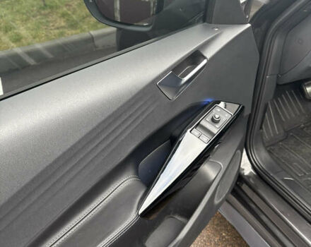 Сірий Фольксваген ID.3, об'ємом двигуна 0 л та пробігом 219 тис. км за 14950 $, фото 9 на Automoto.ua