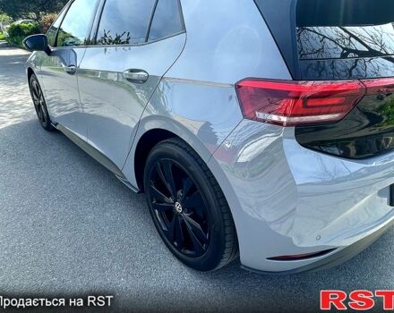 Серый Фольксваген ID.3, объемом двигателя 0 л и пробегом 89 тыс. км за 16161 $, фото 1 на Automoto.ua