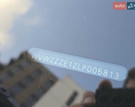 Серый Фольксваген ID.3, объемом двигателя 0 л и пробегом 109 тыс. км за 17799 $, фото 37 на Automoto.ua