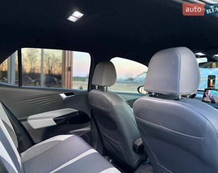 Сірий Фольксваген ID.3, об'ємом двигуна 0 л та пробігом 199 тис. км за 14399 $, фото 24 на Automoto.ua