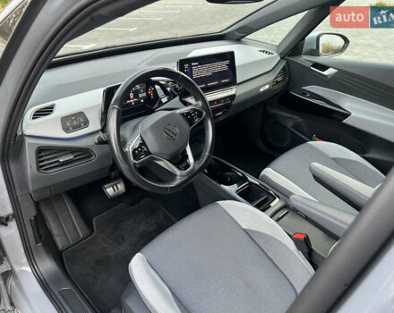 Серый Фольксваген ID.3, объемом двигателя 0 л и пробегом 117 тыс. км за 17300 $, фото 33 на Automoto.ua