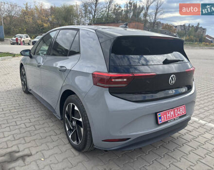 Фольксваген ID.3 2020 в Коломые на Automoto.ua Серый Фольксваген ID.3, объемом двигателя 0 л и пробегом 214 тыс. км за 14999 $, фото 9 на Automoto.ua