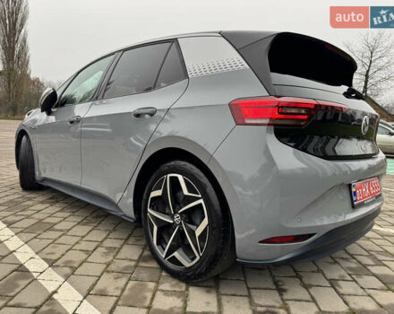 Серый Фольксваген ID.3, объемом двигателя 0 л и пробегом 107 тыс. км за 16999 $, фото 13 на Automoto.ua