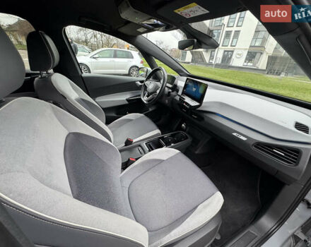 Серый Фольксваген ID.3, объемом двигателя 0 л и пробегом 107 тыс. км за 16999 $, фото 99 на Automoto.ua