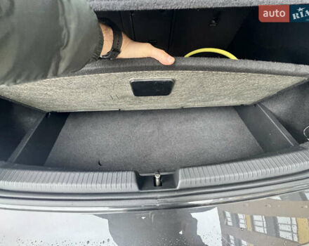 Серый Фольксваген ID.3, объемом двигателя 0 л и пробегом 129 тыс. км за 17600 $, фото 19 на Automoto.ua