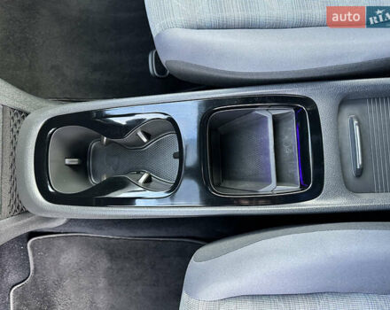 Сірий Фольксваген ID.3, об'ємом двигуна 0 л та пробігом 137 тис. км за 16200 $, фото 50 на Automoto.ua