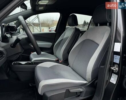 Серый Фольксваген ID.3, объемом двигателя 0 л и пробегом 99 тыс. км за 16800 $, фото 39 на Automoto.ua