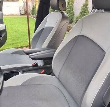 Серый Фольксваген ID.3, объемом двигателя 0 л и пробегом 147 тыс. км за 15000 $, фото 10 на Automoto.ua