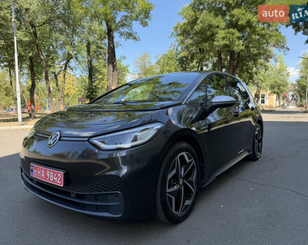 Серый Фольксваген ID.3, объемом двигателя 0 л и пробегом 104 тыс. км за 18500 $, фото 5 на Automoto.ua